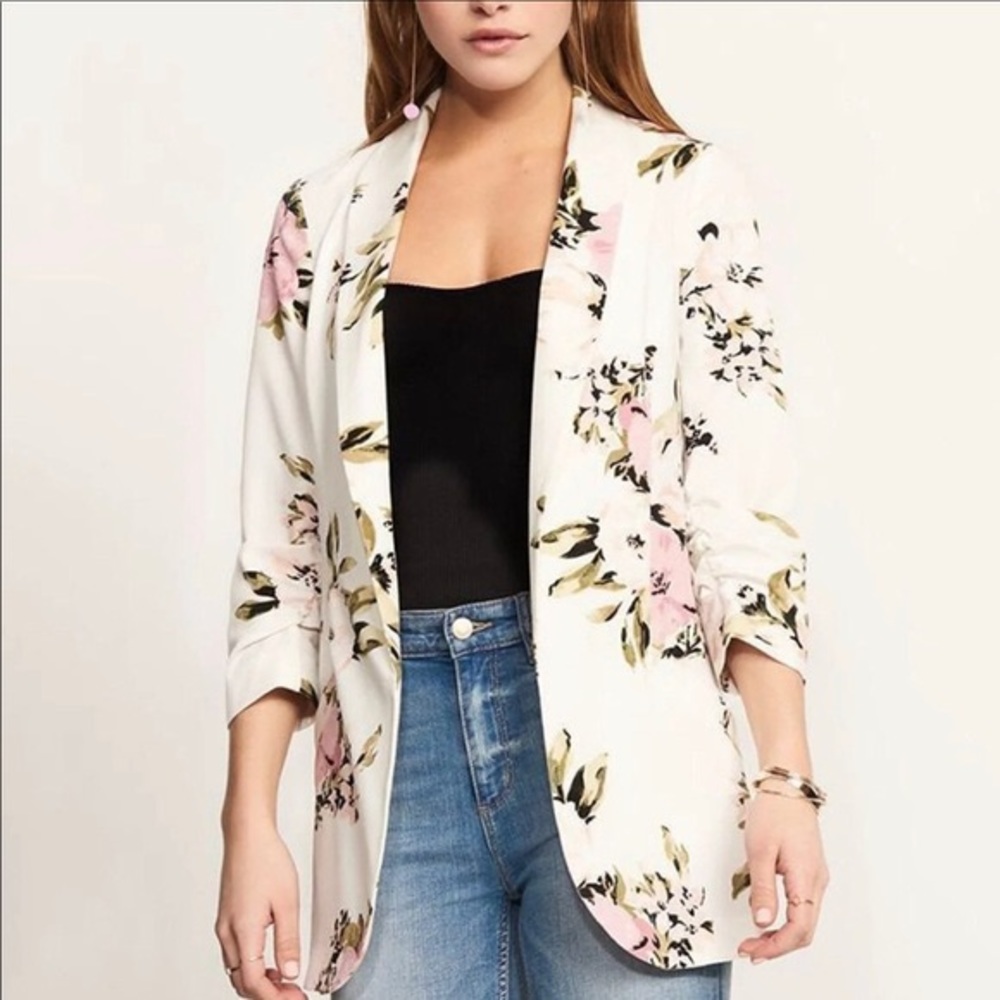 Philosophy Floral Blazer in White and Pink